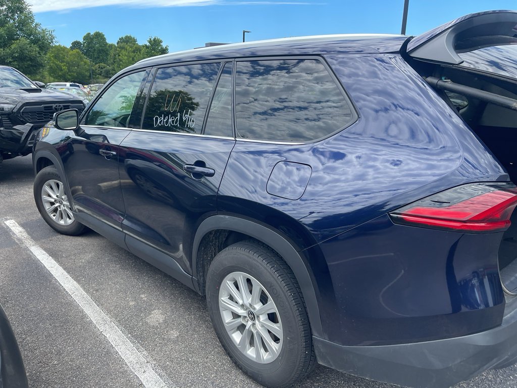 Used 2025 Blueprint Toyota XLE image 5