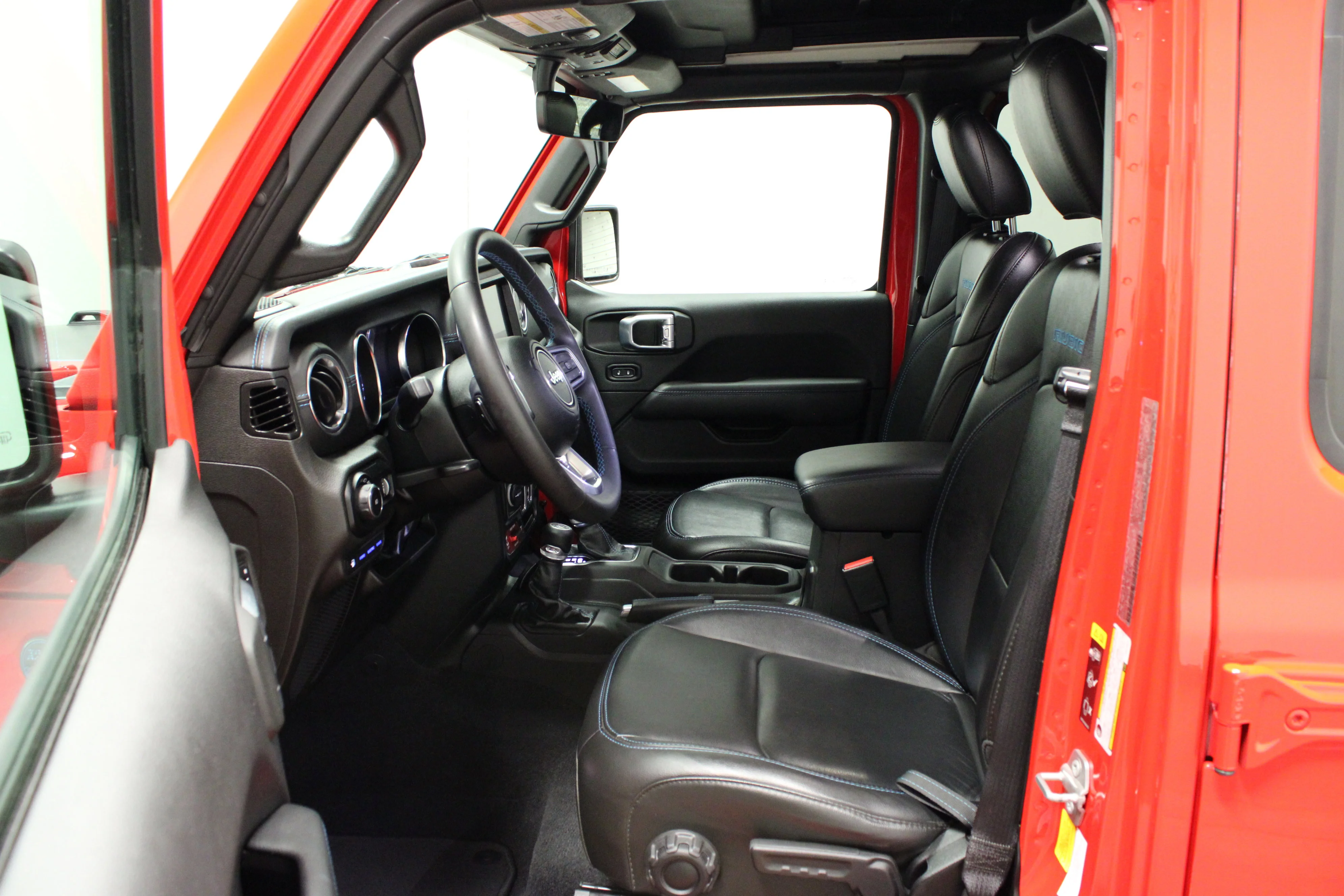 Used 2023 Firecracker Red Clearcoat Jeep Rubicon image 18