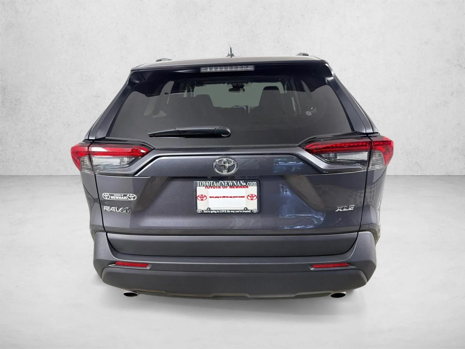 Used 2025 Gray Toyota XLE image 5
