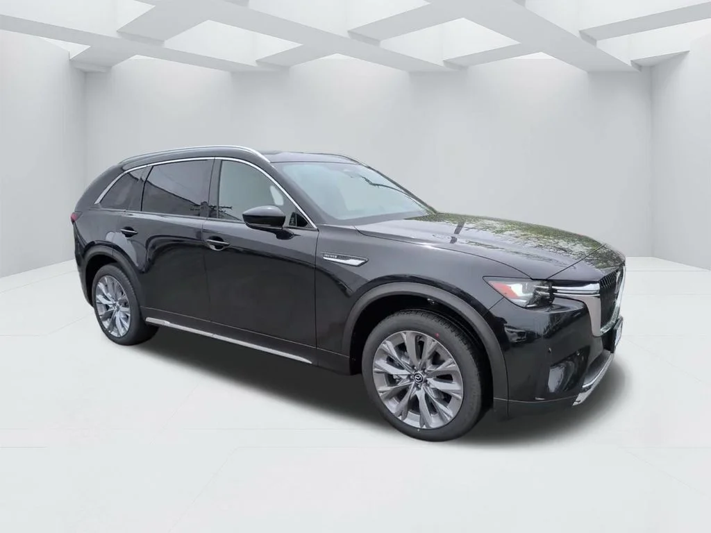 New 2026 Black Mazda 3.3 Turbo Premium Plus image 4