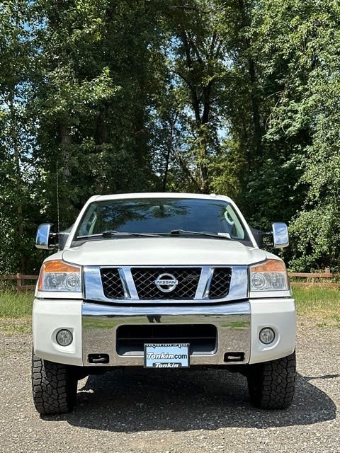 Used 2011 Blizzard Pearl Nissan SL image 3