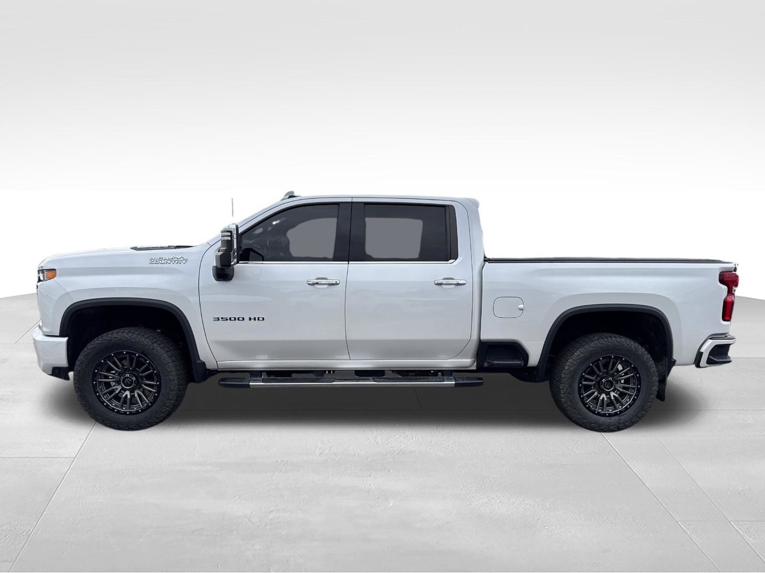 Used 2020 Chevrolet Silverado 3500HD High Country with VIN 1GC4YVEY4LF128605 for sale in Kansas City