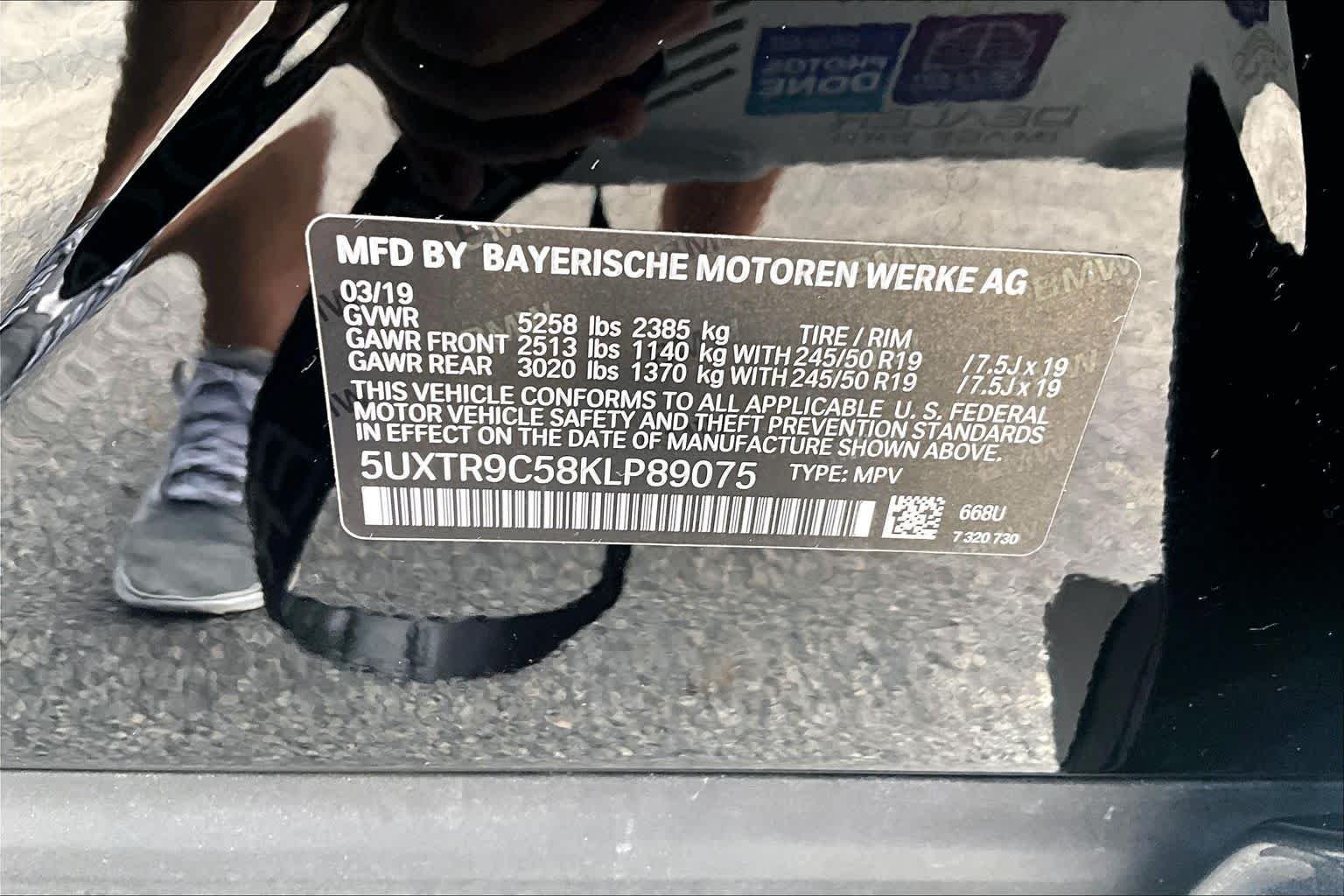 Used 2019 Jet Black BMW xDrive30i image 33