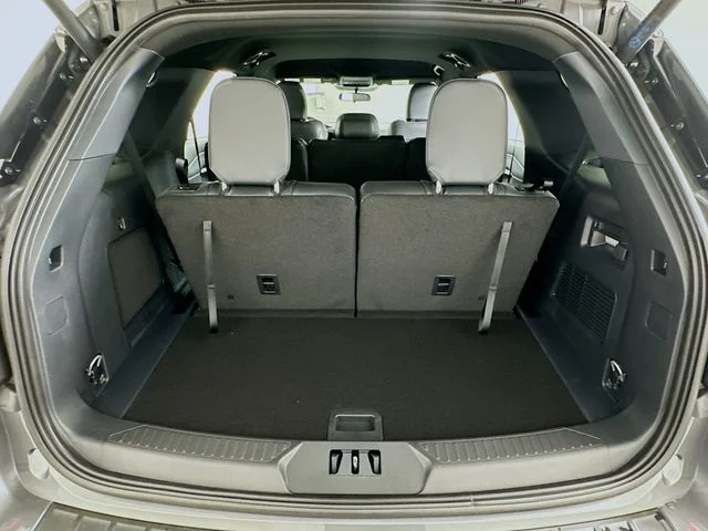 New 2026 Ford Explorer ST-Line