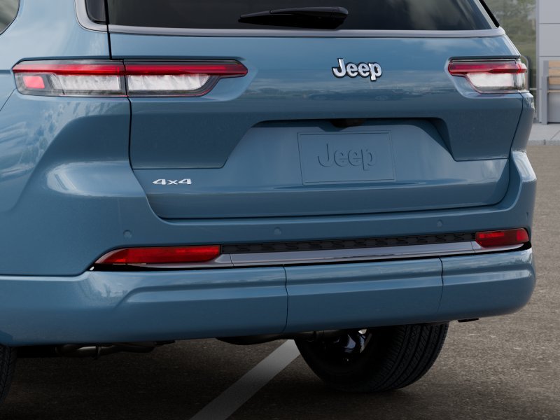 New 2026 Steel Blue Exterior Paint Jeep Limited Reserve image 13