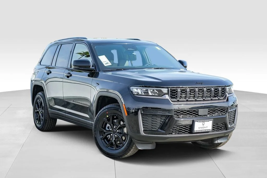 New 2026 Black Jeep Altitude image 2