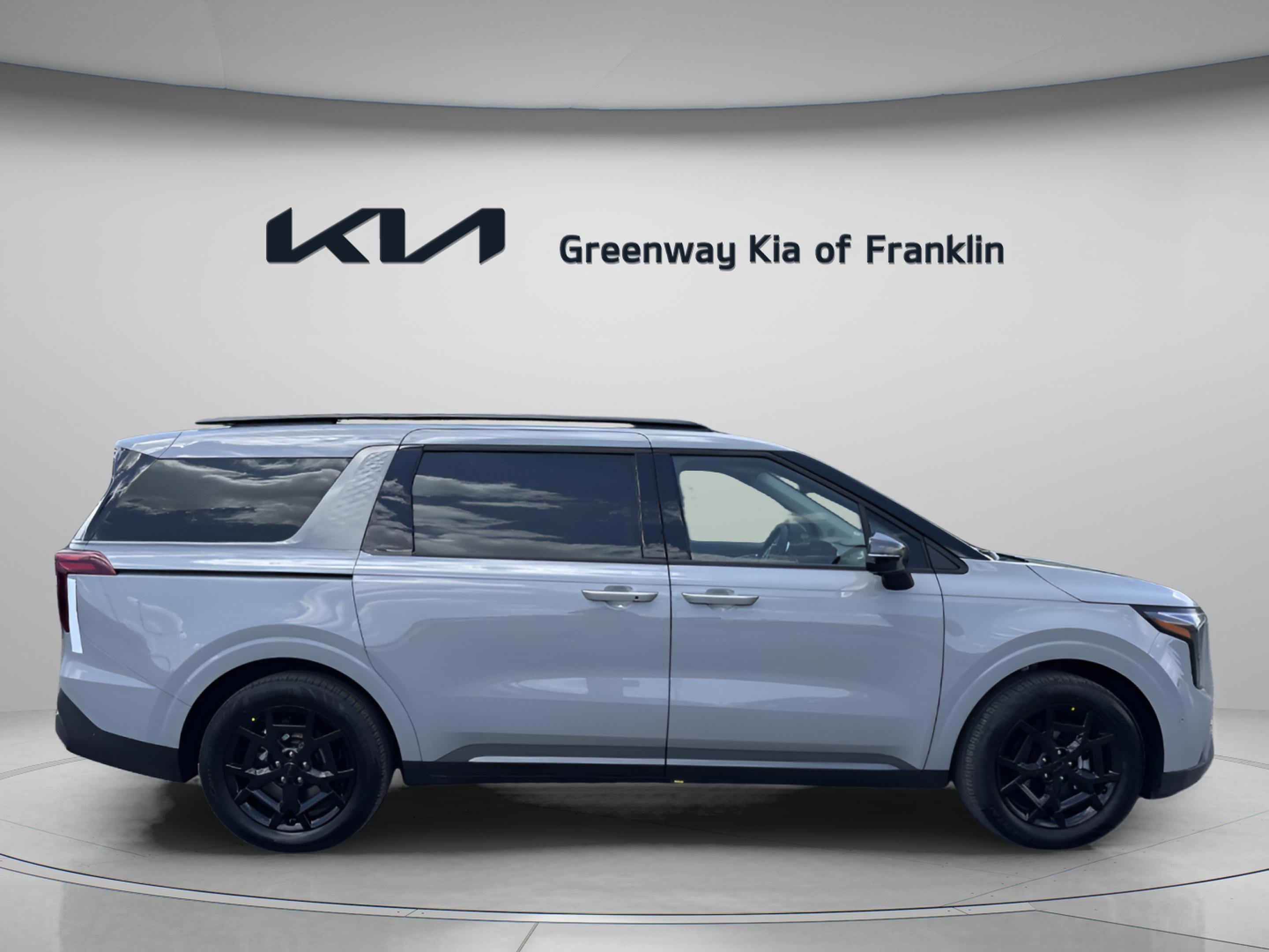 New 2026 Ceramic Silver Kia SX Prestige image 8