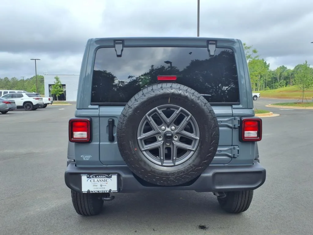 2025 Jeep Wrangler 4-Door Sport S - Photo 17