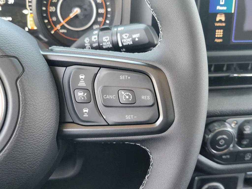 2026 Jeep Wrangler 4-Door photo 5