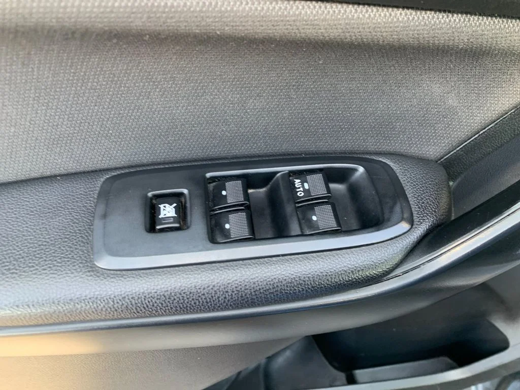 Used 2021 Gray Ford XL image 13