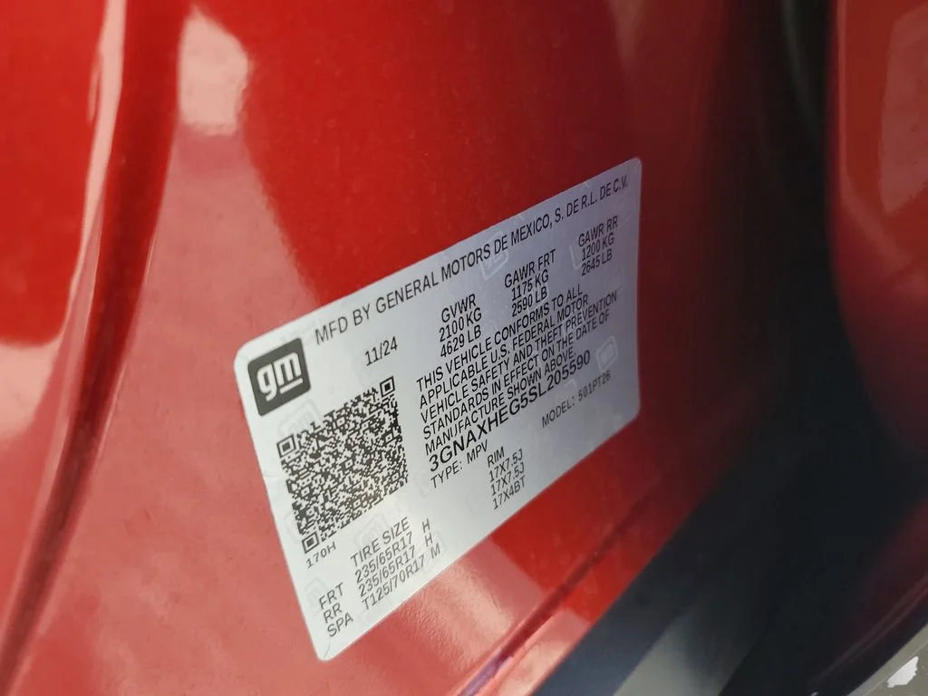 Used 2025 Radiant Red Tintcoat Chevrolet LT image 28