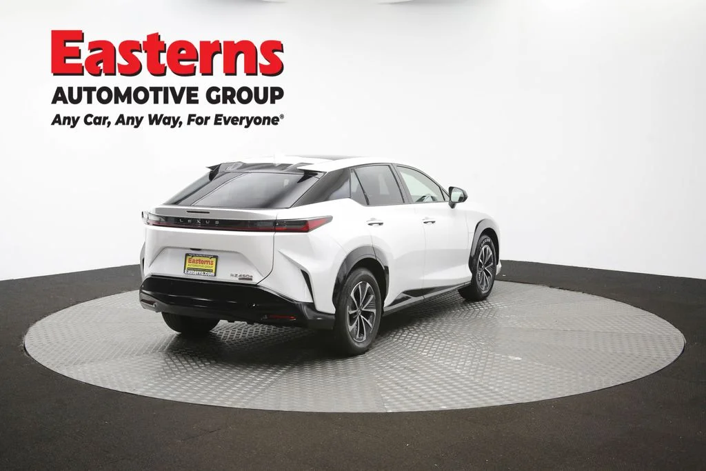 Used 2023 White Lexus 450e Premium image 41