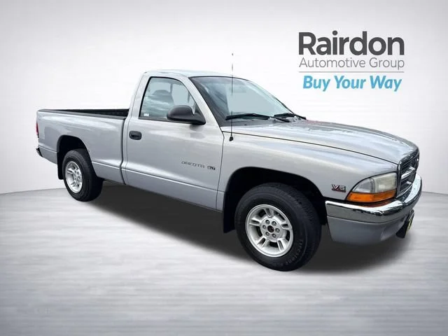 Used 1999 silver Dodge SLT image 1