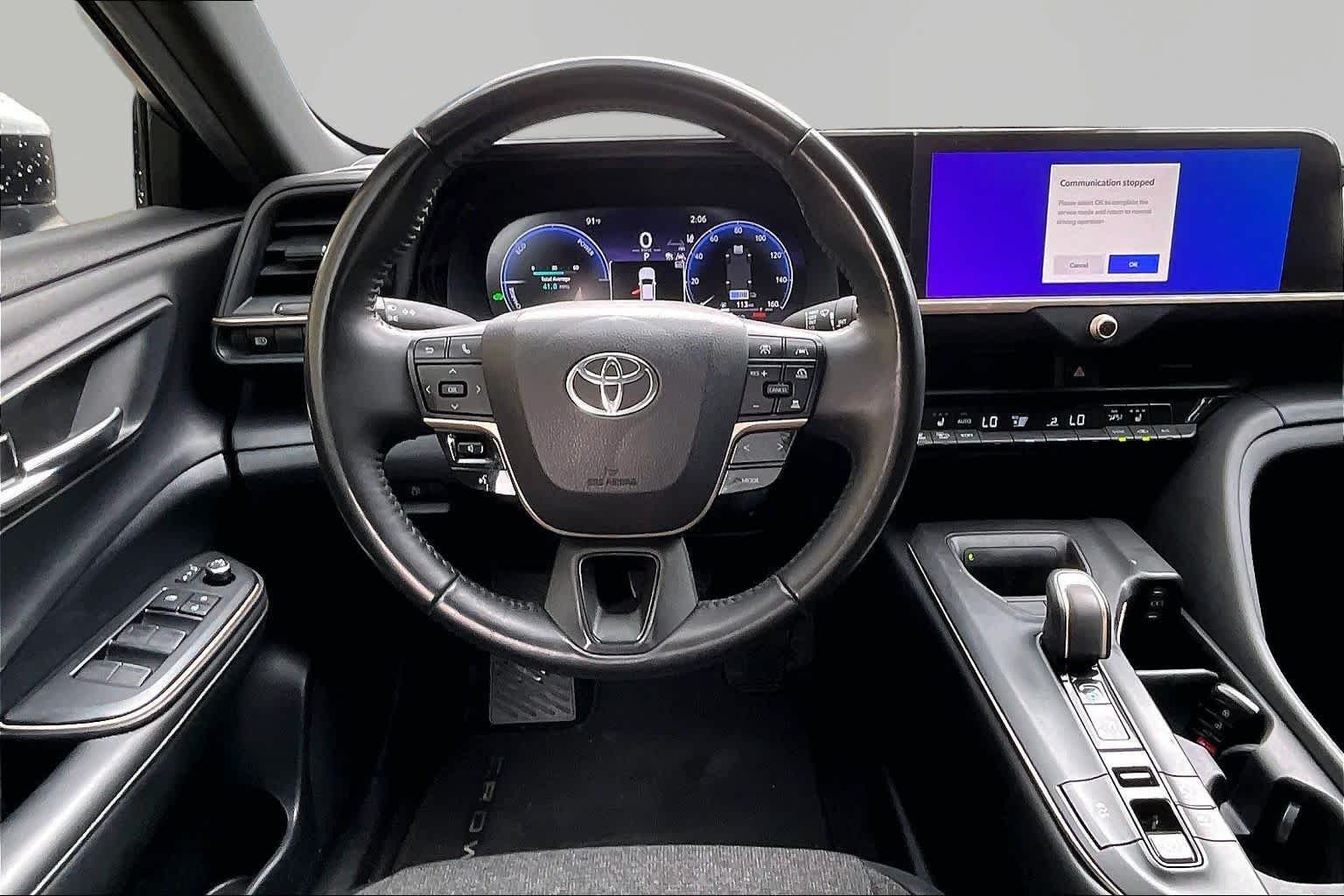 Used 2023 Oxygen White Toyota XLE image 6