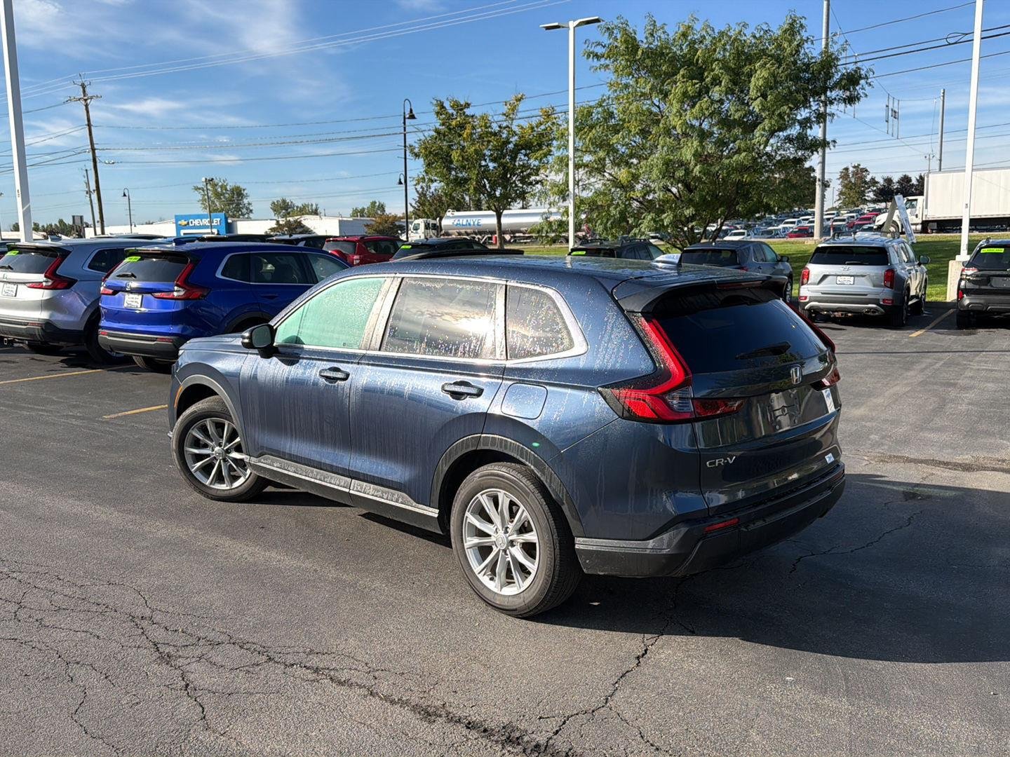 Used 2024 Canyon River Blue Metallic Honda EX-L image 5