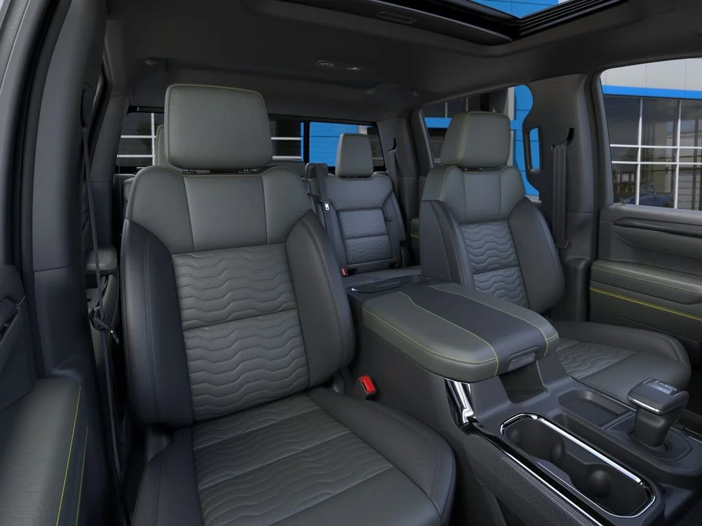 2026 Chevrolet Silverado 1500 ZR2 - Photo 16