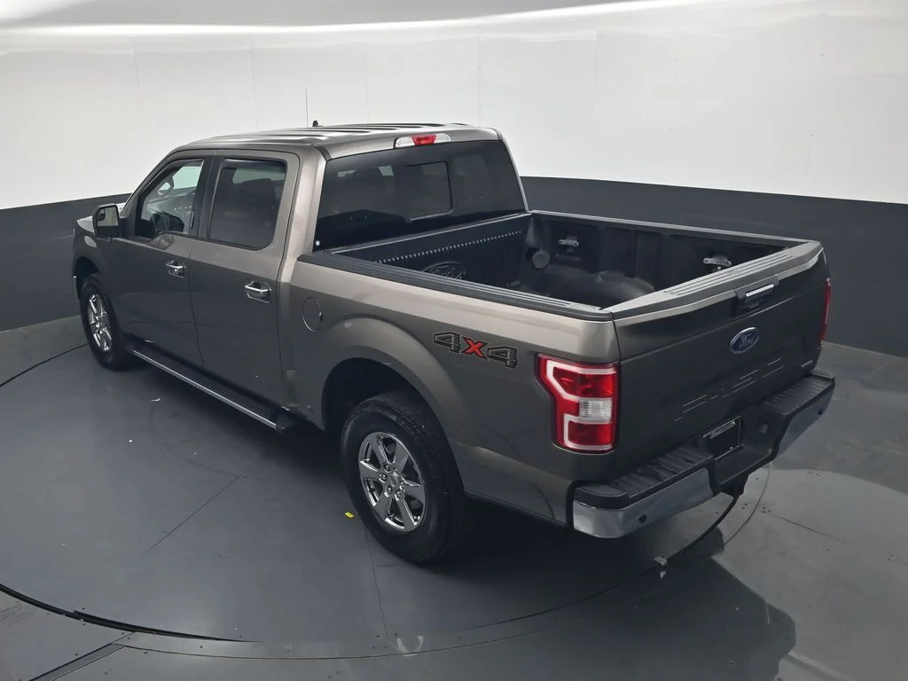 Used 2020 Stone Gray Metallic Ford XLT image 25