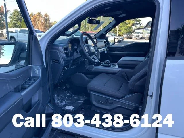 New 2026 Oxford White Ford XLT image 6