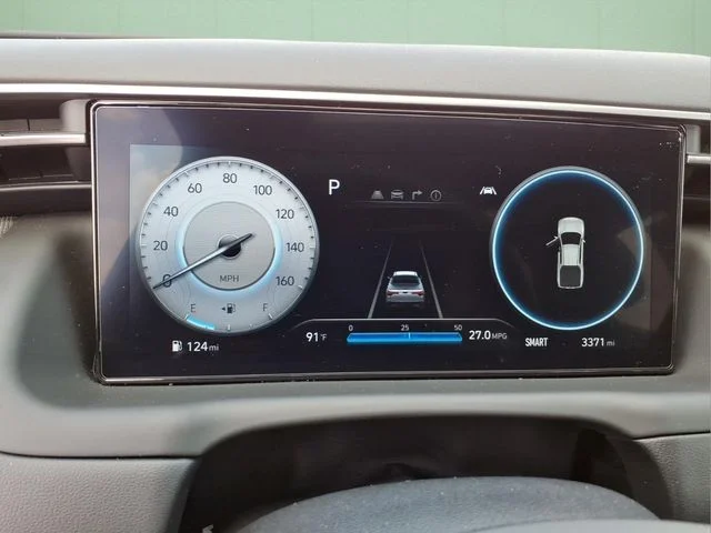 Used 2024 White Hyundai Limited image 23