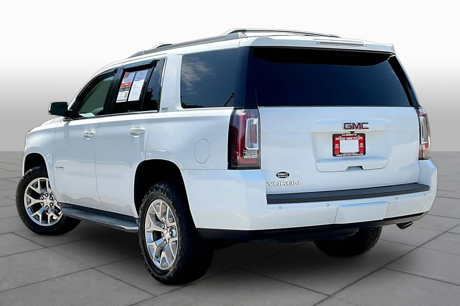 Used 2015 Summit White GMC SLT image 12