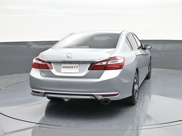 Used 2017 Lunar Silver Metallic Honda LX image 11