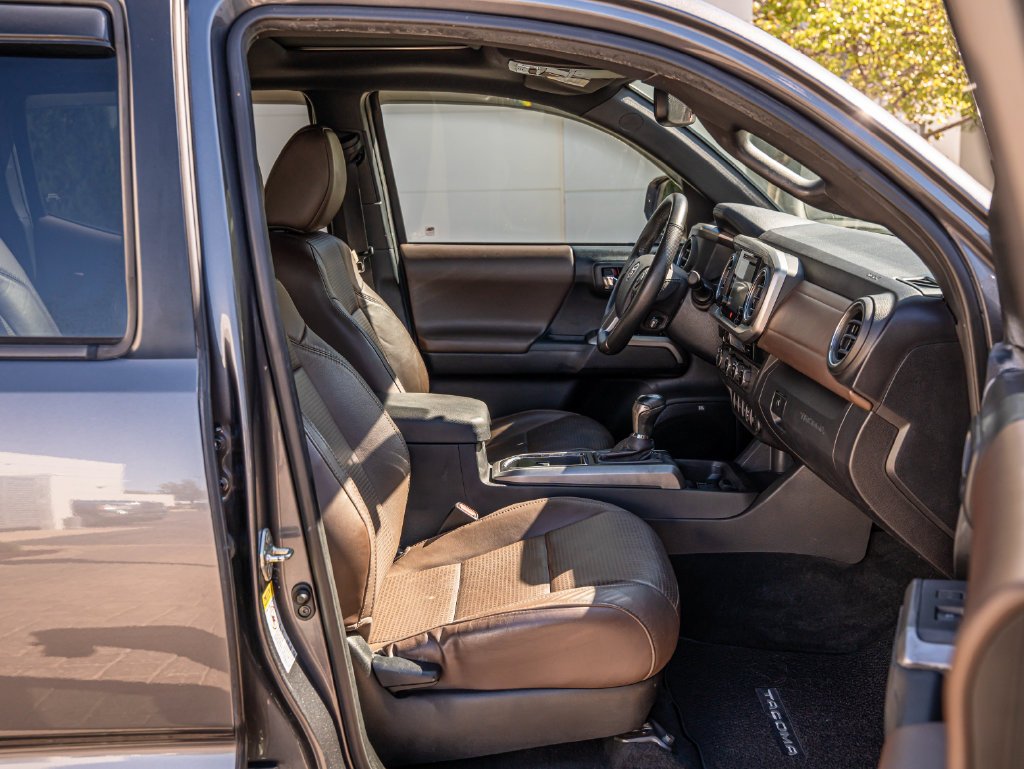 Used 2016 Magnetic Gray Metallic Toyota Limited image 25
