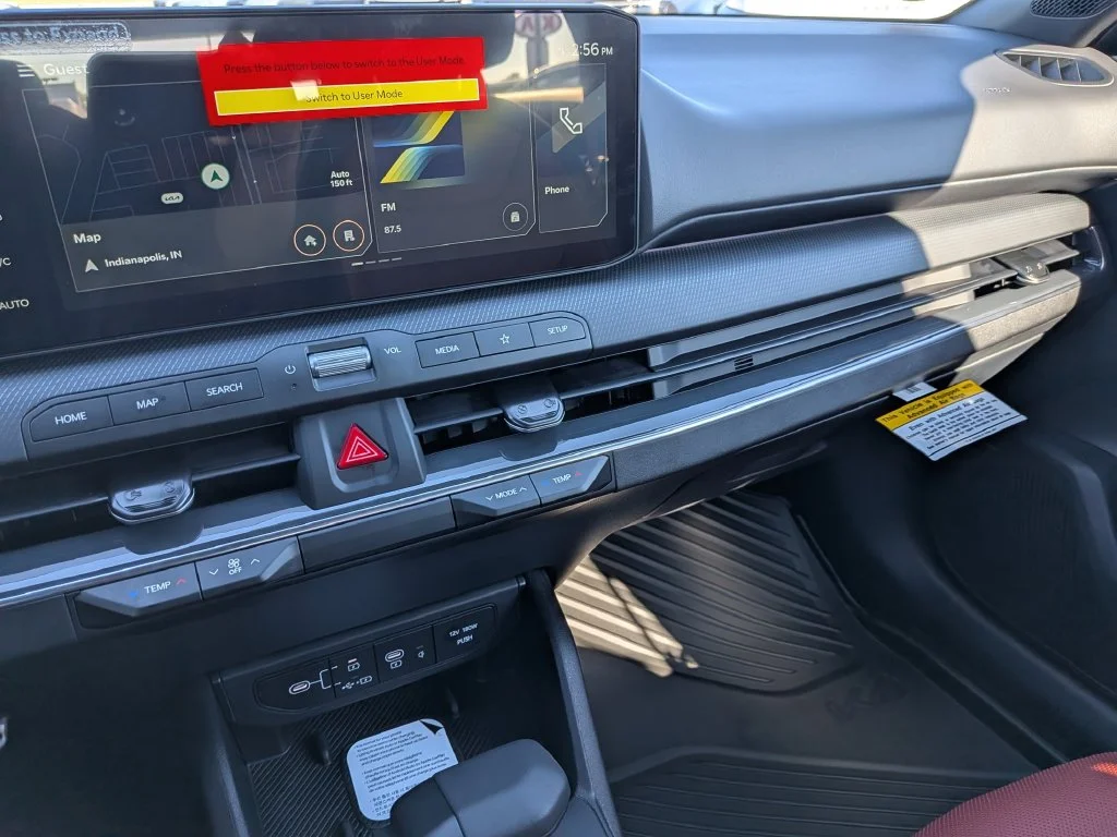 New 2027 Snow White Pearl Kia GT-Line image 44