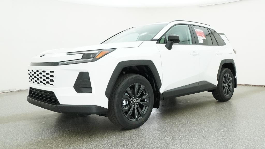 New 2026 Ice Cap Toyota XLE Premium image 6