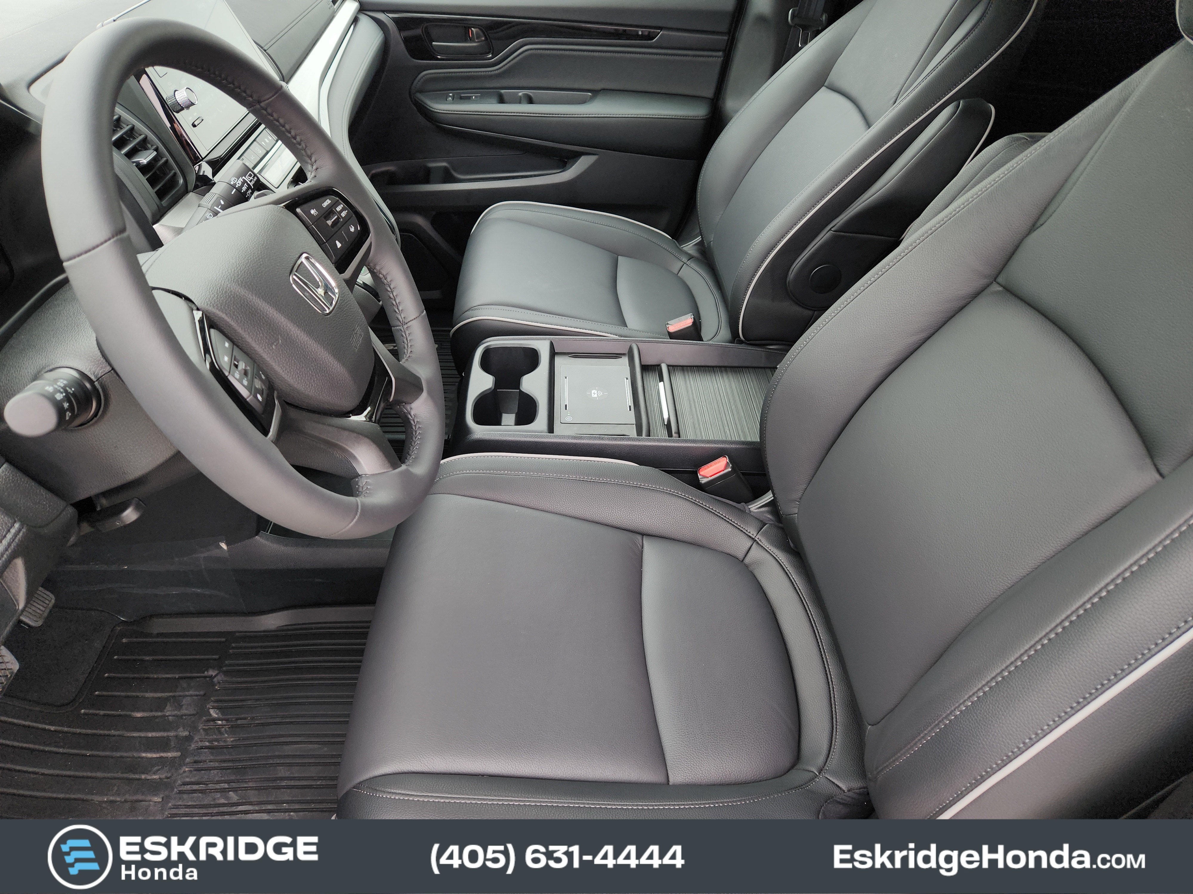 2026 Honda Odyssey Touring - Photo 48