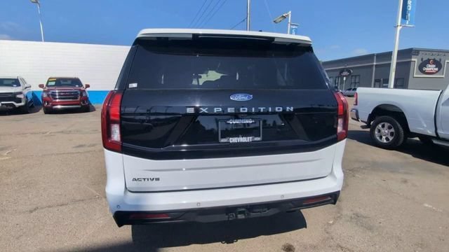 Used 2025 White Ford Active image 7