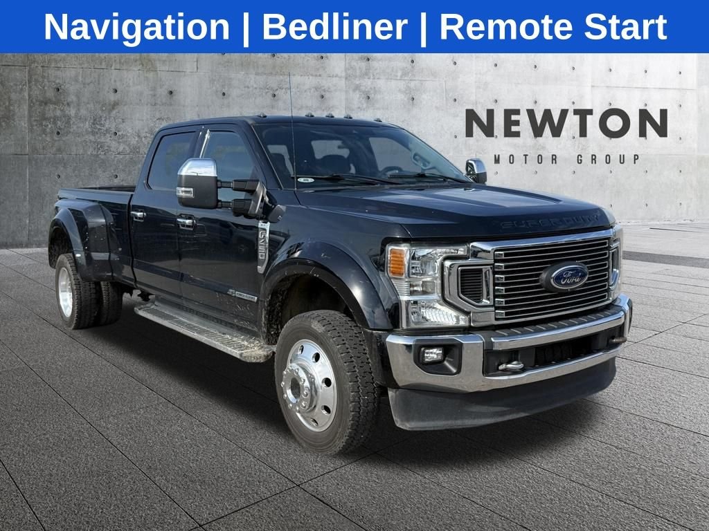 Used 2022 Agate Black Metallic Ford XLT image 1
