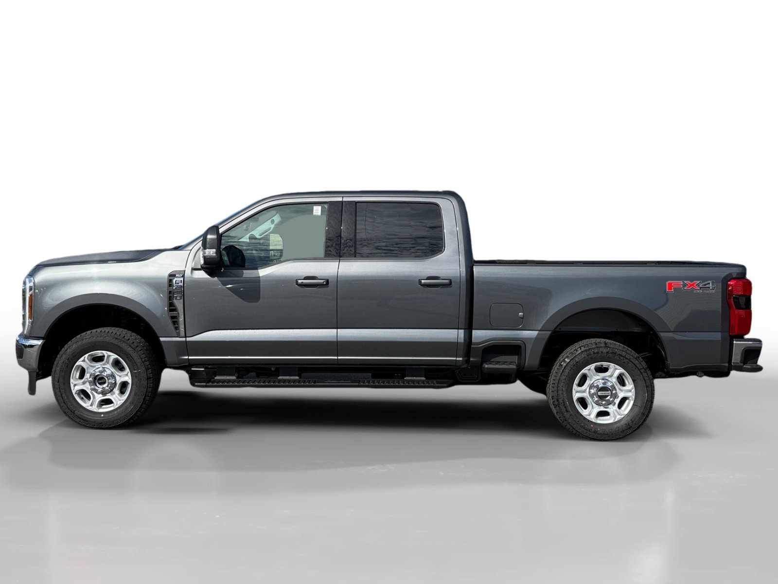 New 2027 Carbonized Gray Metallic Ford F-250® XLT image 2