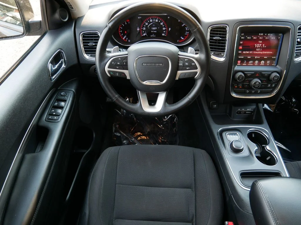 Used 2015 Gray Dodge SXT image 12