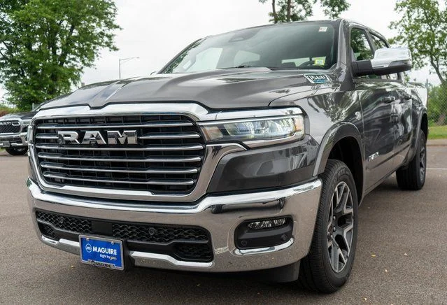 New 2026 Granite Crystal Metallic Clear-Coat Exterior Paint RAM Laramie image 2