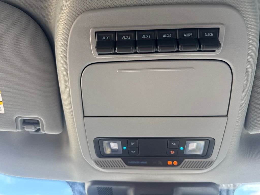New 2026 White Ford XLT image 29