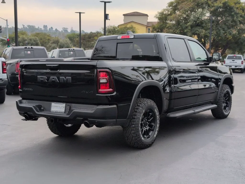 New 2026 Diamond Black Crystal Pearl-Coat Exterior Paint RAM Rebel image 5