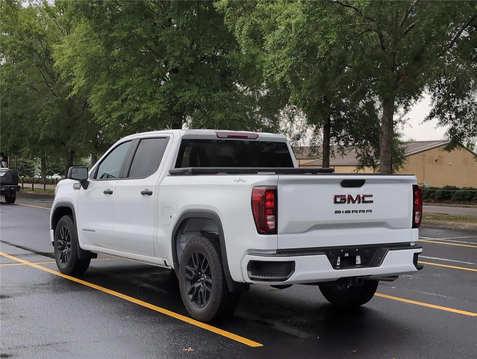 Used 2025 Summit White GMC Pro image 3