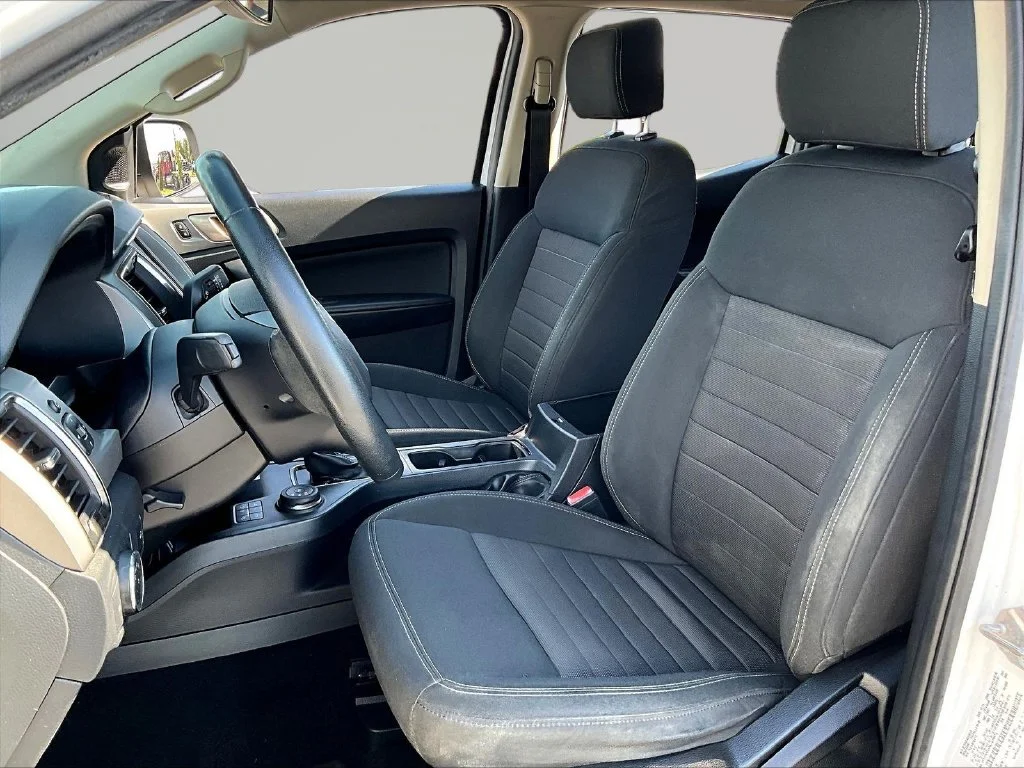 Used 2019 White Ford XLT image 23