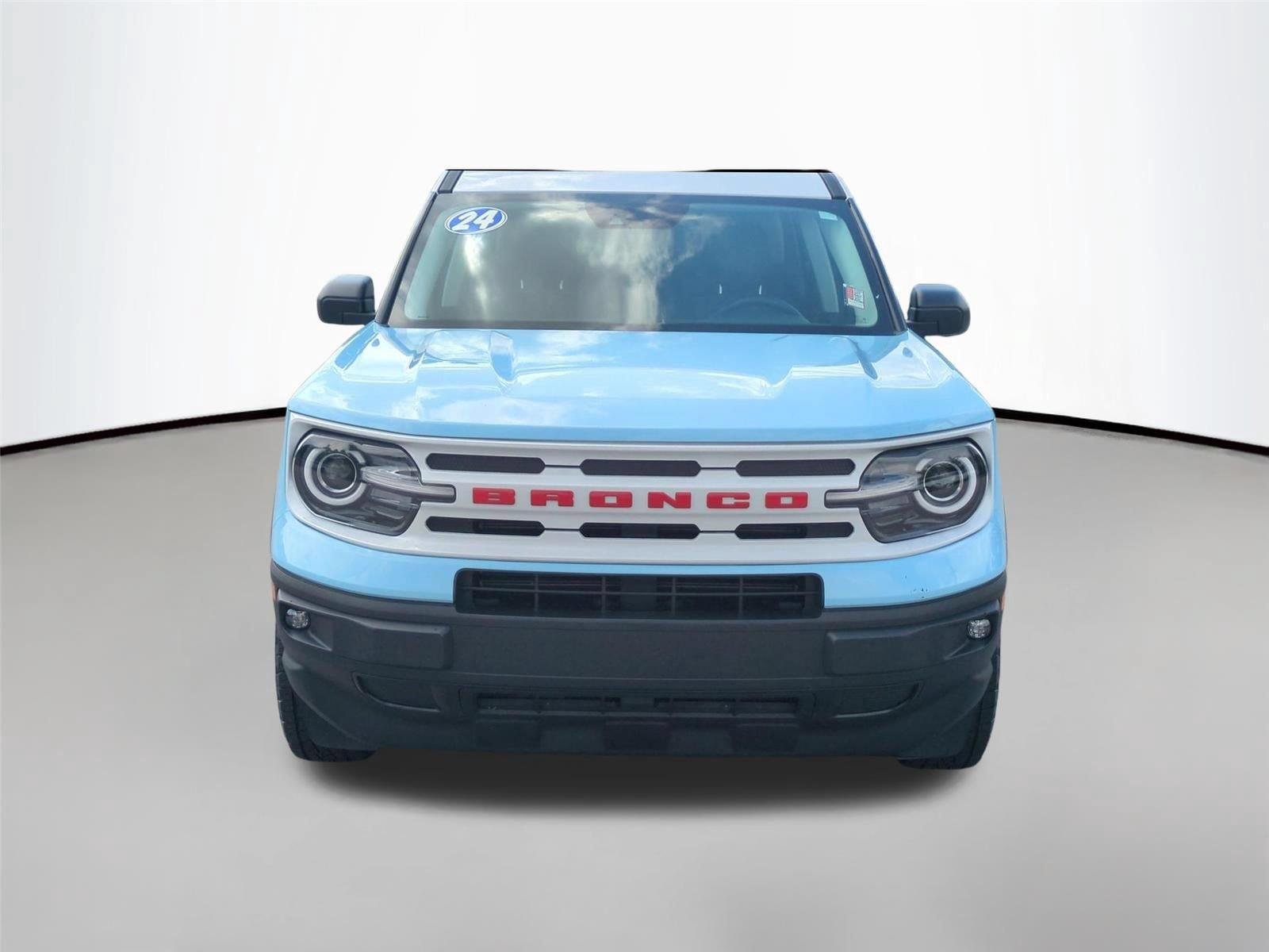 Used 2024 Robins Egg Blue Ford Heritage image 14