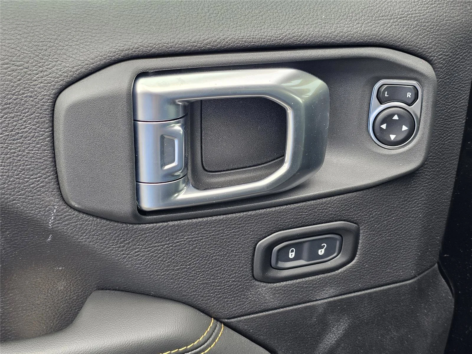 New 2026 Black Clearcoat Jeep Sahara image 16