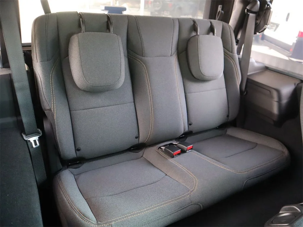 2025 Jeep Wrangler 2-Door Sport S - Photo 21