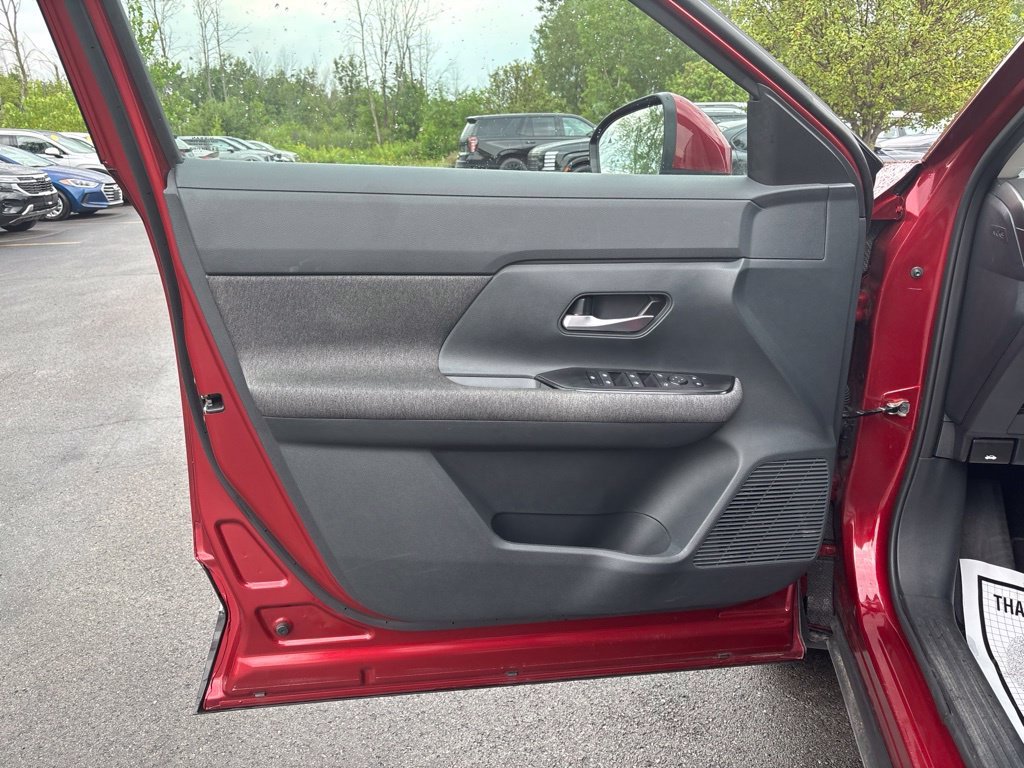 Used 2025 Red Nissan SV image 15