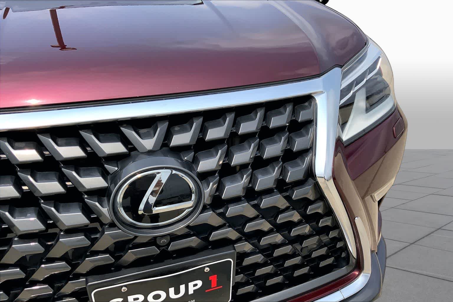 Used 2022 Claret Mica Lexus Luxury image 30