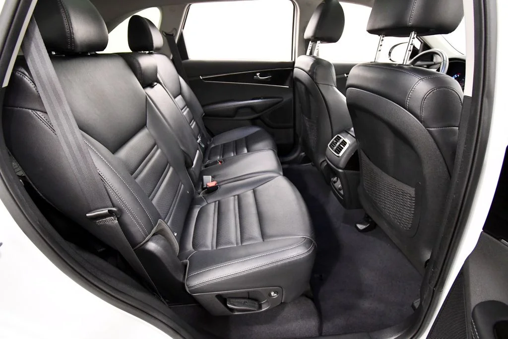 Certified Used 2020 White Kia EX image 18