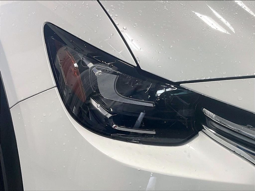 Used 2024 White Mazda Preferred image 32