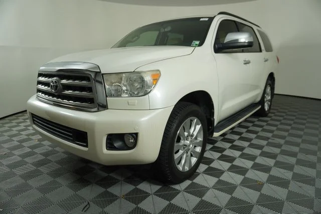 Used 2015 White Toyota Platinum image 3