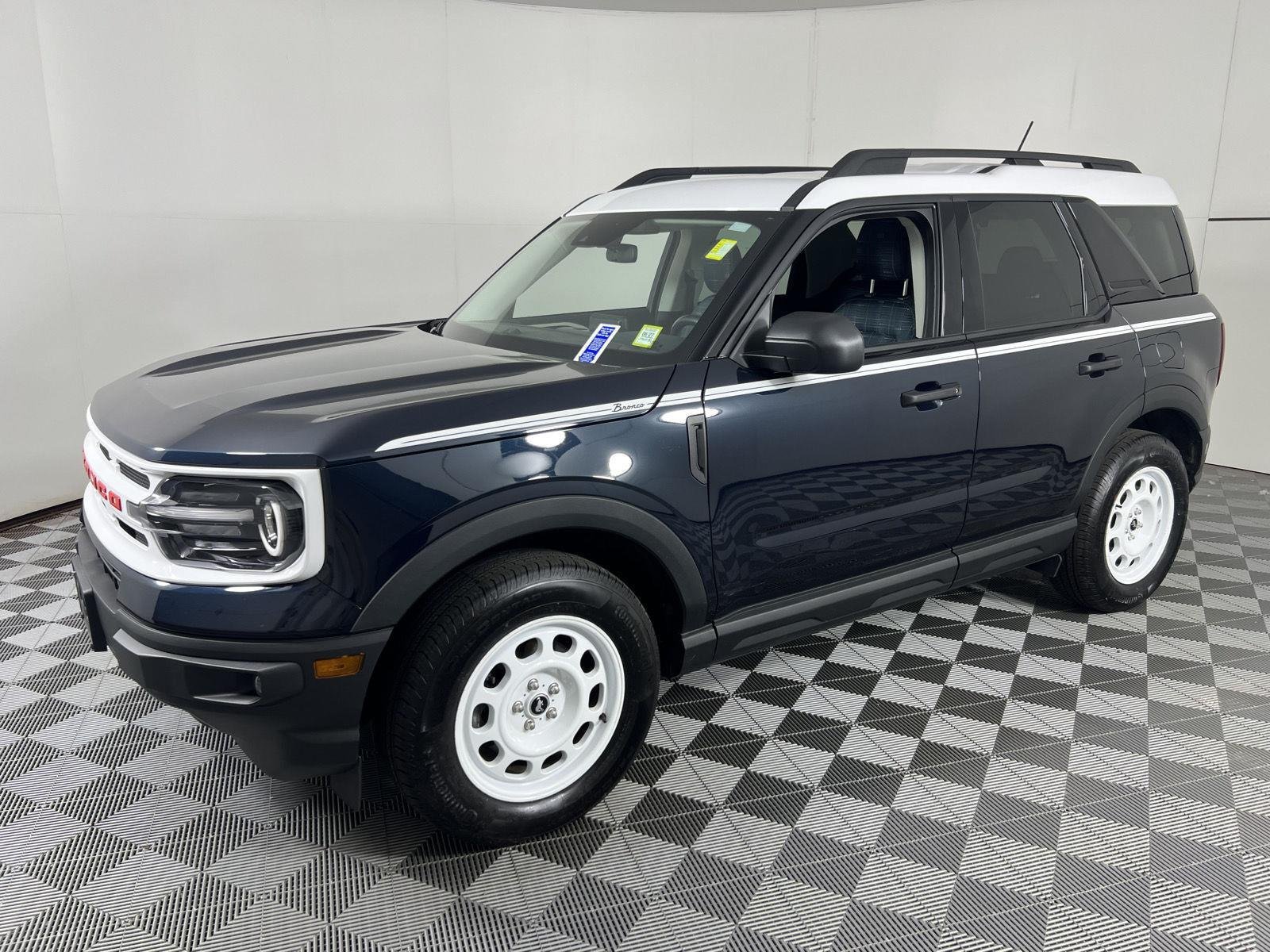Used 2023 Alto Blue Metallic Tinted Clearcoat Ford Heritage image 6