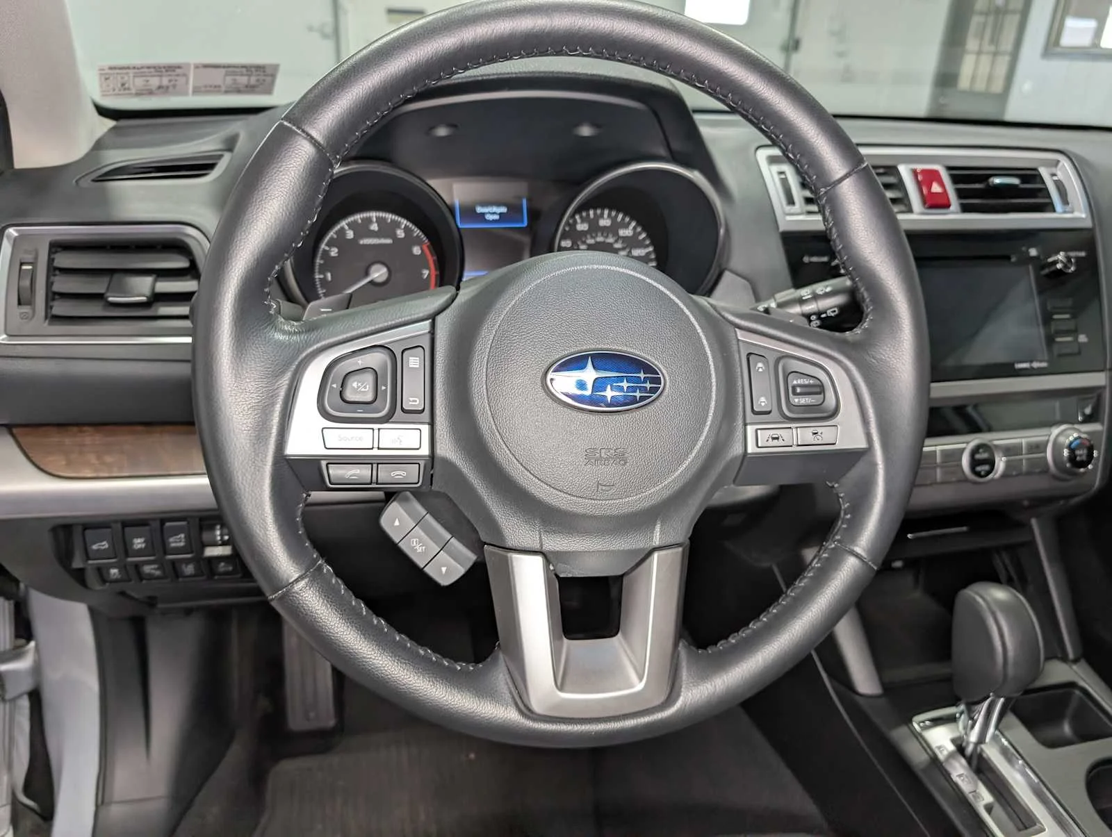Used 2016 Ice Silver Metallic Subaru 2.5i Limited image 37