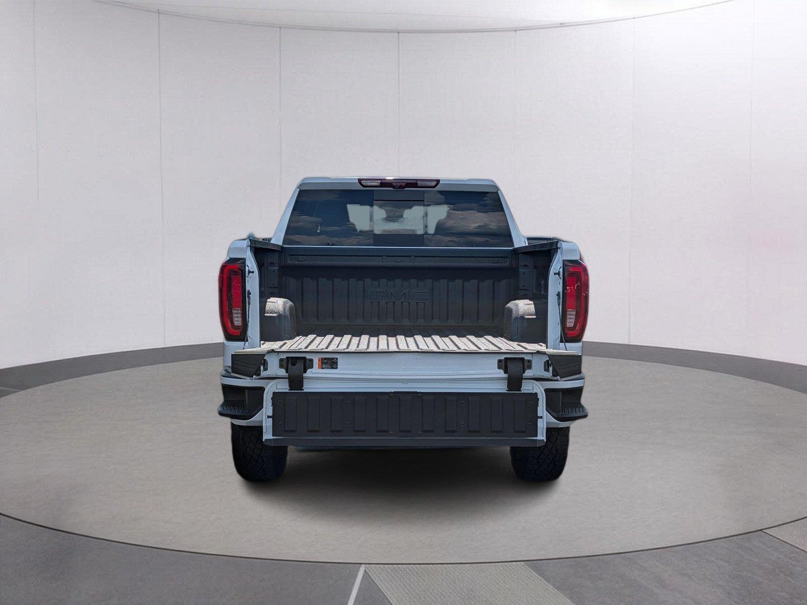 New 2026 Summit White GMC AT4 image 5