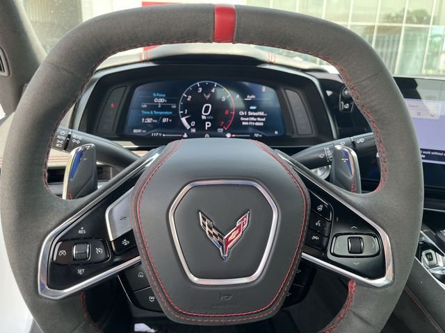 Used 2024 White Chevrolet Stingray image 14